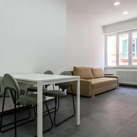 Apartment Tommaseo Seaside Naples