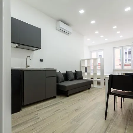 Apartment Tommaseo Seaside Naples
