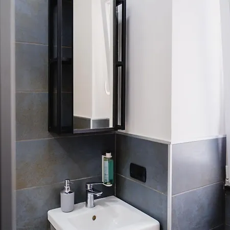 Tommaseo Seaside Apartman Nápoly
