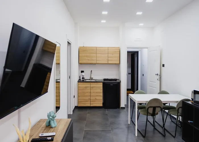 Tommaseo Seaside * Napoli